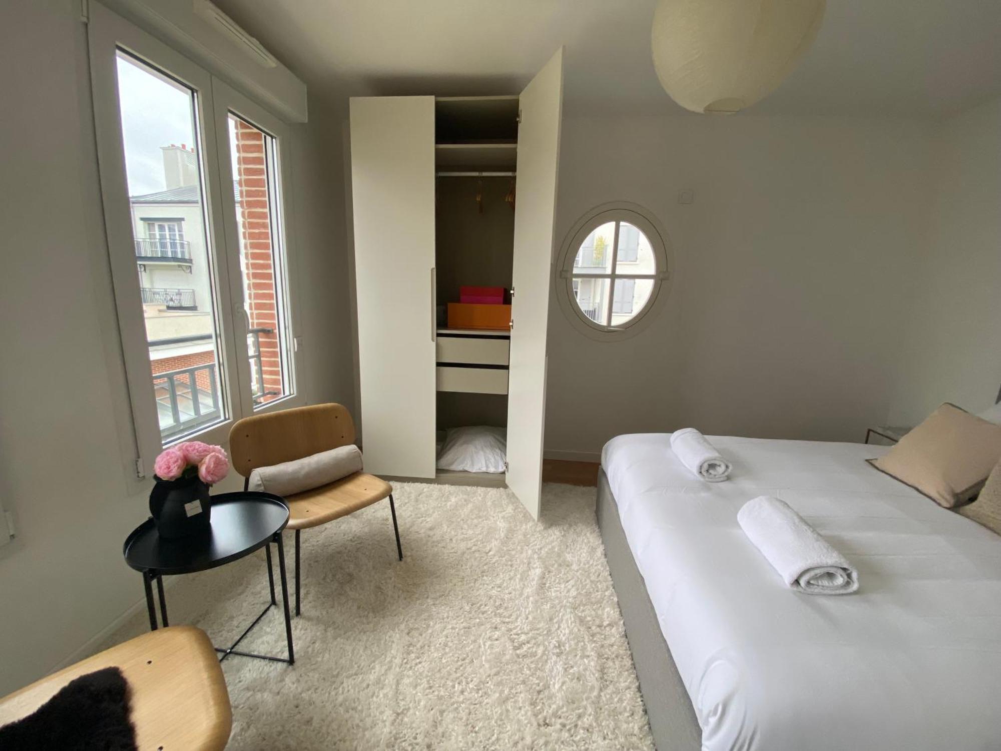 New Disneyland Paris Panoramic View 8 Pax, 2 Parking Apartment Serris